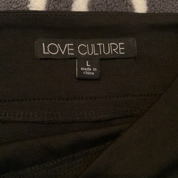 Love Culture Black Mini Skirt Size Large - Picture 3 of 5